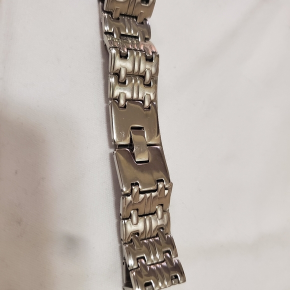 Stainless Steel Cross Bracelet - Picture 3 of 10